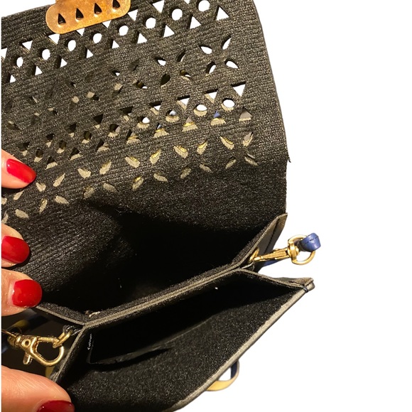 Nwot blue tiny purse with fringe - Picture 4 of 8